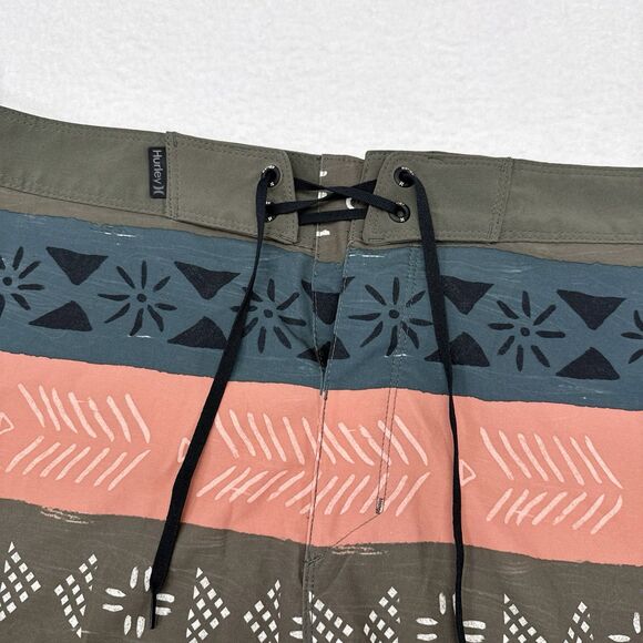 Hurley Board Shorts Men's Size 40 Phantom Native Aztec Hybrid Swim Suit Trunks‎ - Picture 4 of 8